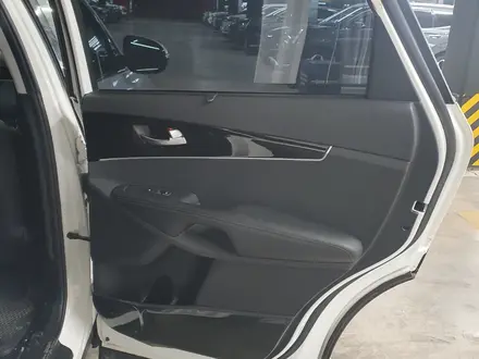 Kia Sorento 2019 года за 15 700 000 тг. в Алматы – фото 24