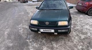 Volkswagen Vento 1997 года за 1 950 000 тг. в Астана