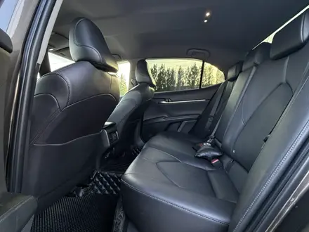 Toyota Camry 2023 года за 14 500 000 тг. в Кокшетау – фото 11