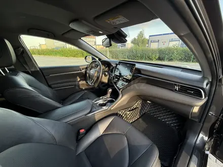 Toyota Camry 2023 года за 14 500 000 тг. в Кокшетау – фото 17