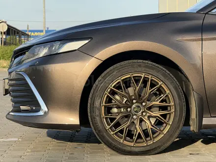 Toyota Camry 2023 года за 14 500 000 тг. в Кокшетау – фото 6