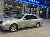 Mercedes-Benz E 320 2001 годаүшін4 700 000 тг. в Кызылорда – фото 4