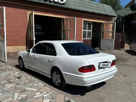 Mercedes-Benz E 280 1999 года за 3 800 000 тг. в Алматы – фото 15