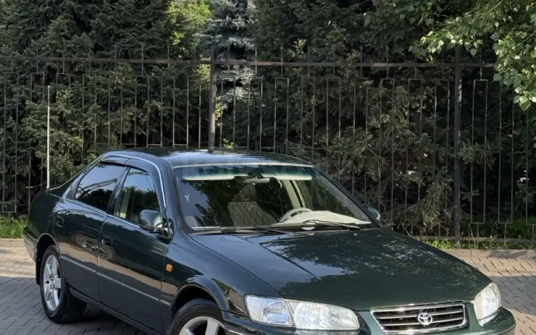 Toyota Camry 2000 года за 4 111 114 тг. в Алматы