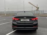 Hyundai Elantra 2016 года за 7 300 000 тг. в Шымкент – фото 4