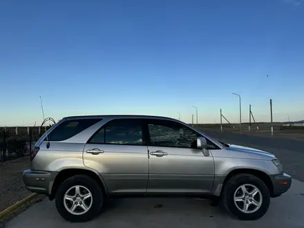 Lexus RX 300 1999 года за 5 000 000 тг. в Ушарал – фото 4