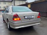 Mercedes-Benz C 220 1995 года за 1 950 000 тг. в Алматы – фото 3