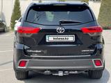 Toyota Highlander 2019 года за 19 900 000 тг. в Шымкент – фото 3