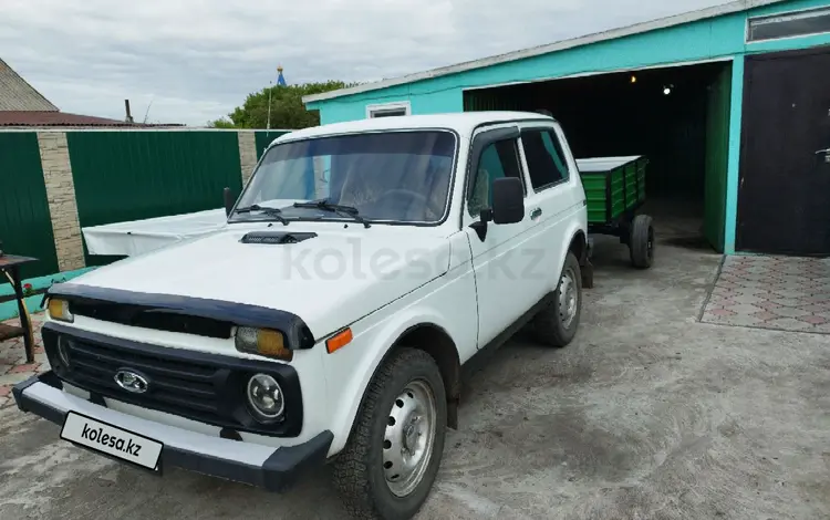 ВАЗ (Lada) Lada 2121 2001 годаүшін1 500 000 тг. в Петропавловск