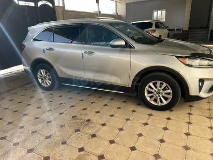 Kia Sorento 2019 года за 12 500 000 тг. в Шымкент – фото 5