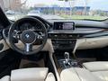 BMW X5 2016 года за 17 800 000 тг. в Шымкент – фото 11