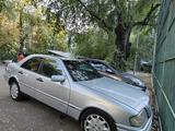 Mercedes-Benz C 280 1995 годаүшін1 490 000 тг. в Алматы – фото 2