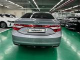 Hyundai Grandeur 2016 года за 9 900 000 тг. в Алматы – фото 2