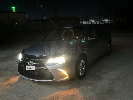 Toyota Camry 2015 года за 6 500 000 тг. в Атырау