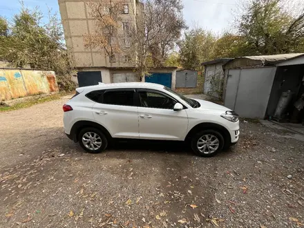 Hyundai Tucson 2018 года за 10 500 000 тг. в Шымкент – фото 12