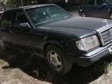 Mercedes-Benz E 200 1994 годаүшін1 150 000 тг. в Караганда – фото 3