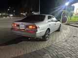 Toyota Camry Gracia 1997 годаүшін2 300 000 тг. в Семей – фото 2