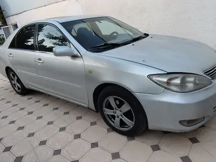 Toyota Camry 2003 года за 3 100 000 тг. в Актобе