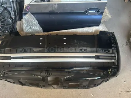 Передний бампер Range Rover L460 за 500 000 тг. в Алматы