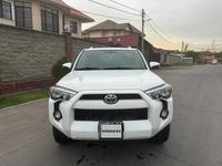 Toyota 4Runner 2017 годаfor19 850 000 тг. в Алматы