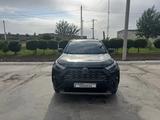 Toyota RAV4 2024 годаүшін19 500 000 тг. в Астана