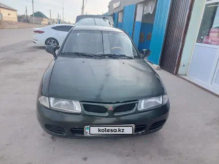 Mitsubishi Carisma 1996 года за 1 150 000 тг. в Кызылорда – фото 2