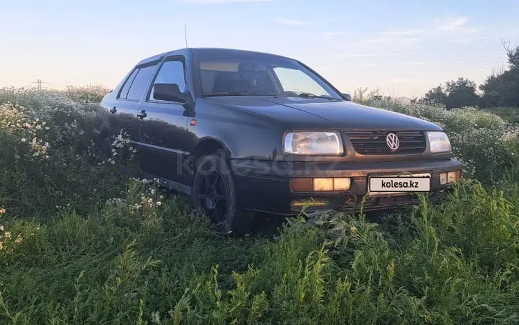 Volkswagen Vento 1993 годаfor1 260 000 тг. в Костанай