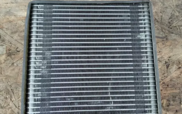 Радиатор кондиционера на Ниссан мураноүшін10 000 тг. в Алматы