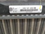Радиатор основной TSI оригинал за 25 000 тг. в Алматы – фото 2