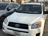 Toyota RAV4 2010 года за 5 000 000 тг. в Актобе
