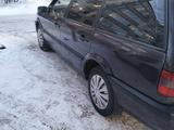 Volkswagen Passat 1995 года за 1 750 000 тг. в Актобе – фото 2