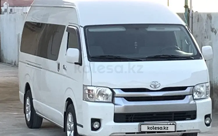 Toyota Hiace 2014 года за 16 000 000 тг. в Актау