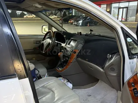 Lexus RX 300 2002 года за 5 200 000 тг. в Алматы – фото 6