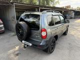 Chevrolet Niva 2017 года за 4 570 000 тг. в Алматы – фото 3