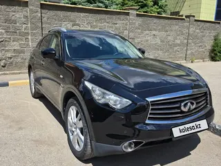 Infiniti FX37