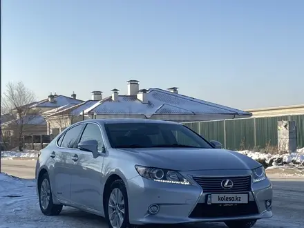 Lexus ES 300h 2014 года за 11 500 000 тг. в Астана – фото 5