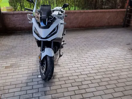 Honda  NT1100 DCT 2023 года за 9 000 000 тг. в Алматы – фото 2