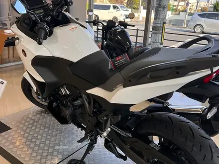 Honda  NT1100 DCT 2023 года за 9 000 000 тг. в Алматы – фото 10