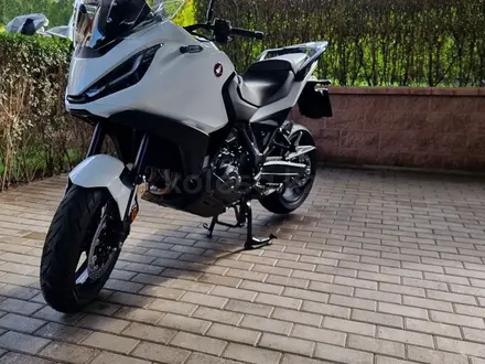 Honda  NT1100 DCT 2023 года за 9 000 000 тг. в Алматы – фото 3