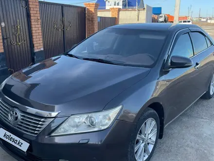 Toyota Camry 2012 года за 8 100 000 тг. в Атырау – фото 3