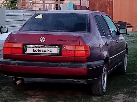 Volkswagen Vento 1994 года за 900 000 тг. в Актобе – фото 4