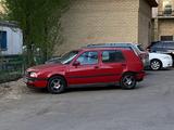 Volkswagen Golf 1993 годаүшін1 050 000 тг. в Астана – фото 2