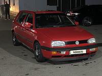 Volkswagen Golf 1993 годаүшін1 130 000 тг. в Астана