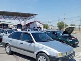 Volkswagen Passat 1990 года за 1 100 000 тг. в Туркестан – фото 2