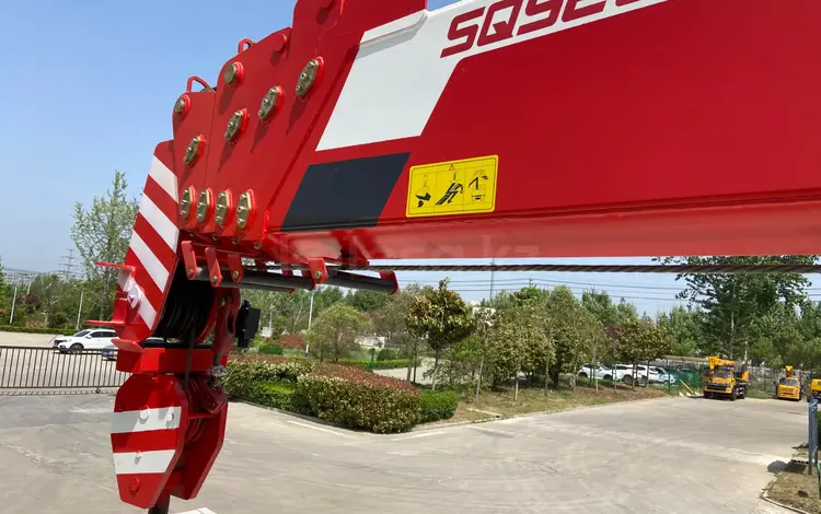 XINFEIG  Манипулятор 8,0 t - КМУ FSC200 2024 года в Алматы