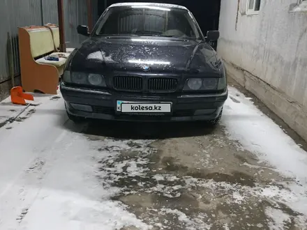 BMW 740 1995 года за 1 750 000 тг. в Алматы