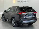 Toyota RAV4 Luxe 2020 годаүшін14 300 000 тг. в Астана – фото 2