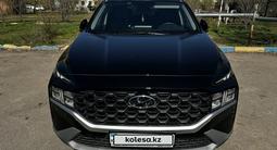 Hyundai Santa Fe 2023 года за 16 750 000 тг. в Астана