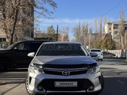 Toyota Camry 2016 года за 11 500 000 тг. в Тараз – фото 2