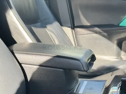Toyota Camry 2016 года за 11 500 000 тг. в Тараз – фото 13
